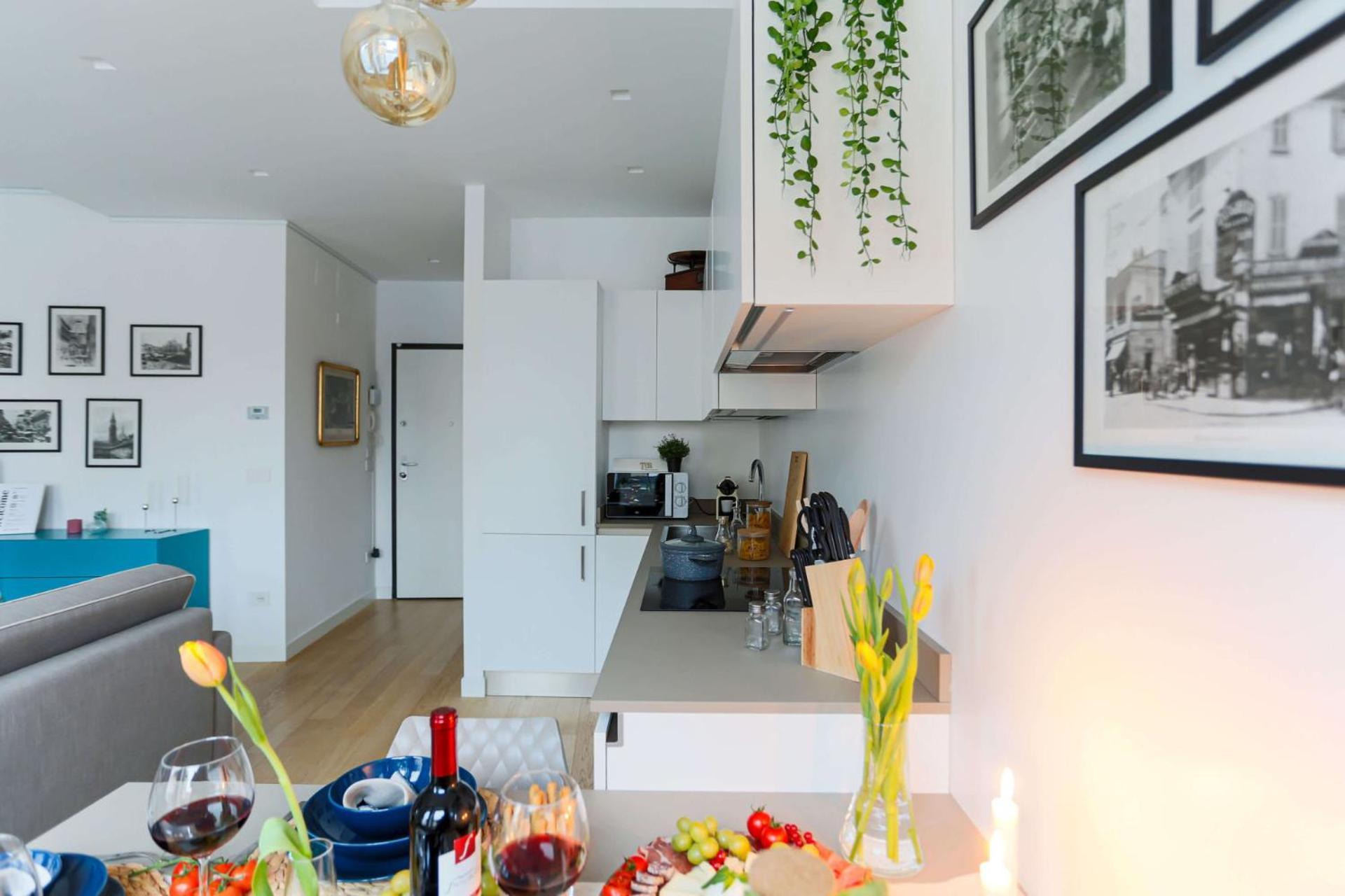 The Rent - Modern Bright In The Heart Of * Mailand