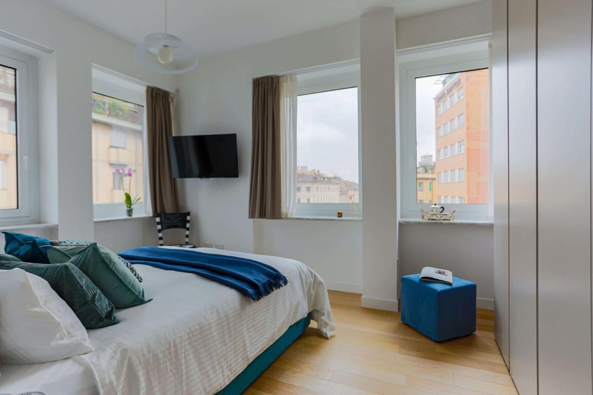The Rent - Modern Bright In The Heart Of Apartment *